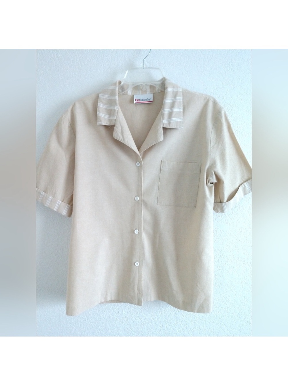 Cute Vintage Fire Islander Beige Camp Shirt Short Sleeve Size Large Chest 38"